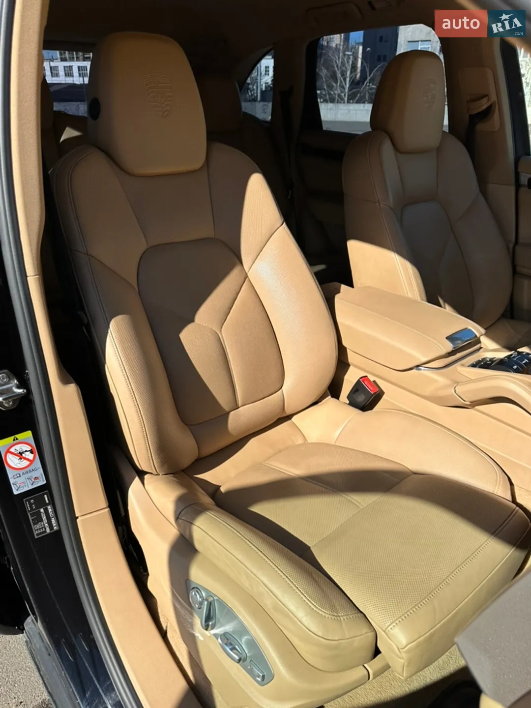 2013 Porsche Cayenne - мініатюра 28