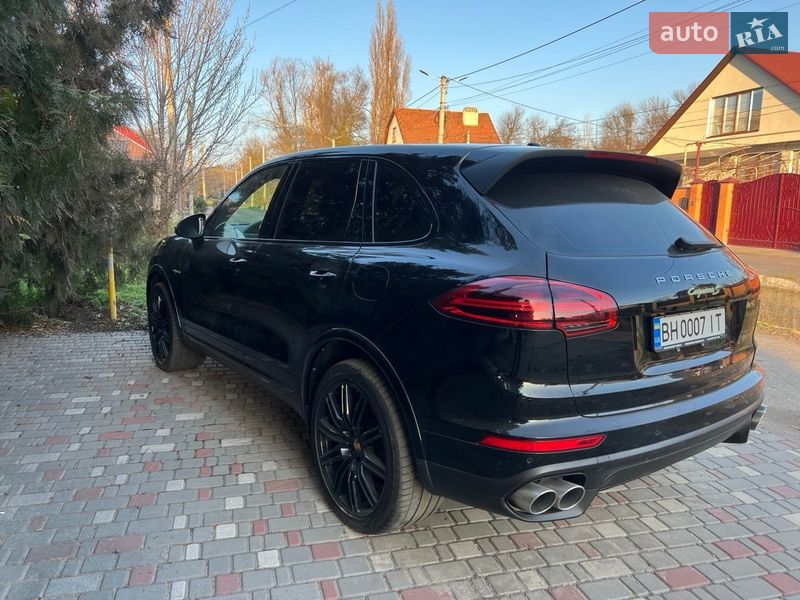 Porsche Cayenne 2017