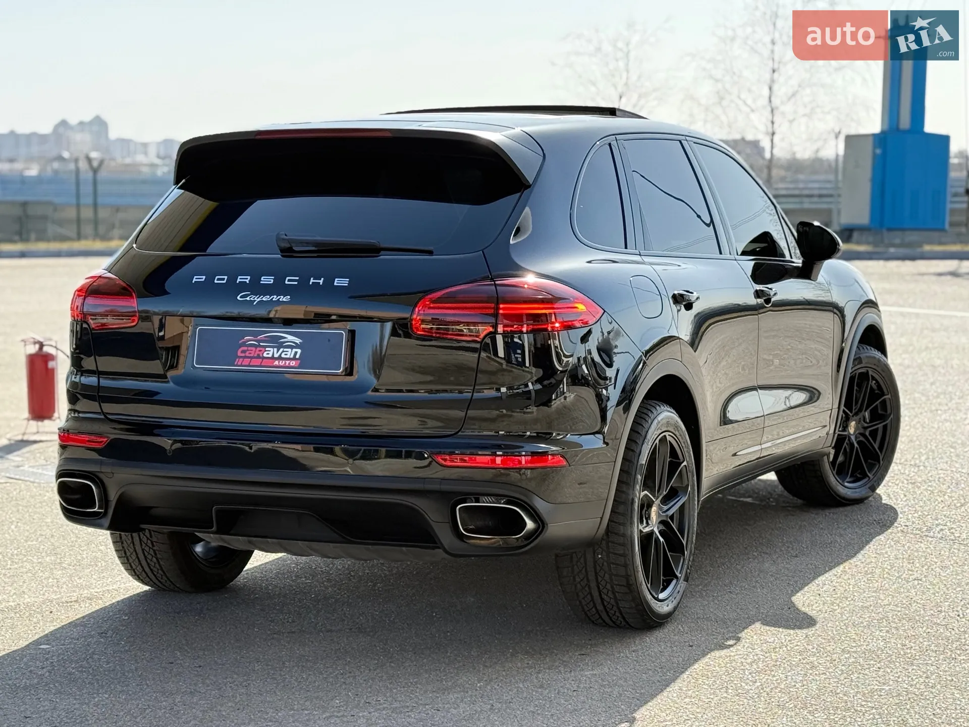 2016 Porsche Cayenne - мініатюра 11