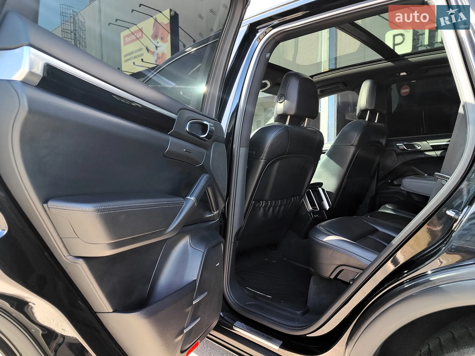 2012 Porsche Cayenne - мініатюра 42