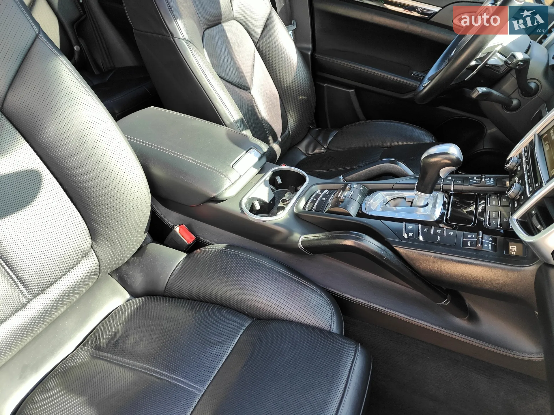 2012 Porsche Cayenne - мініатюра 54