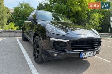 Внедорожник / Кроссовер Porsche Cayenne 2016 в Днепре