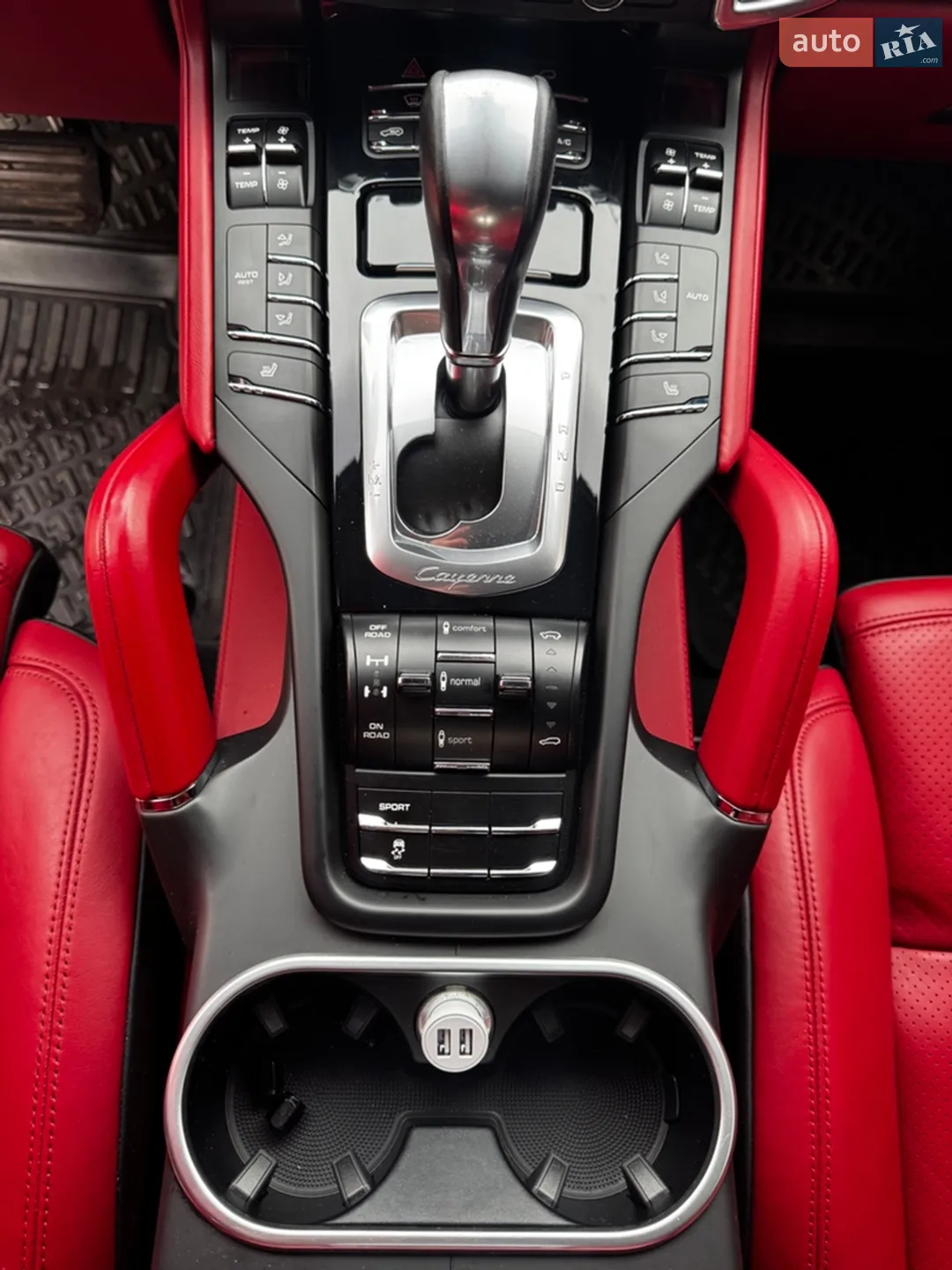 2013 Porsche Cayenne - мініатюра 22