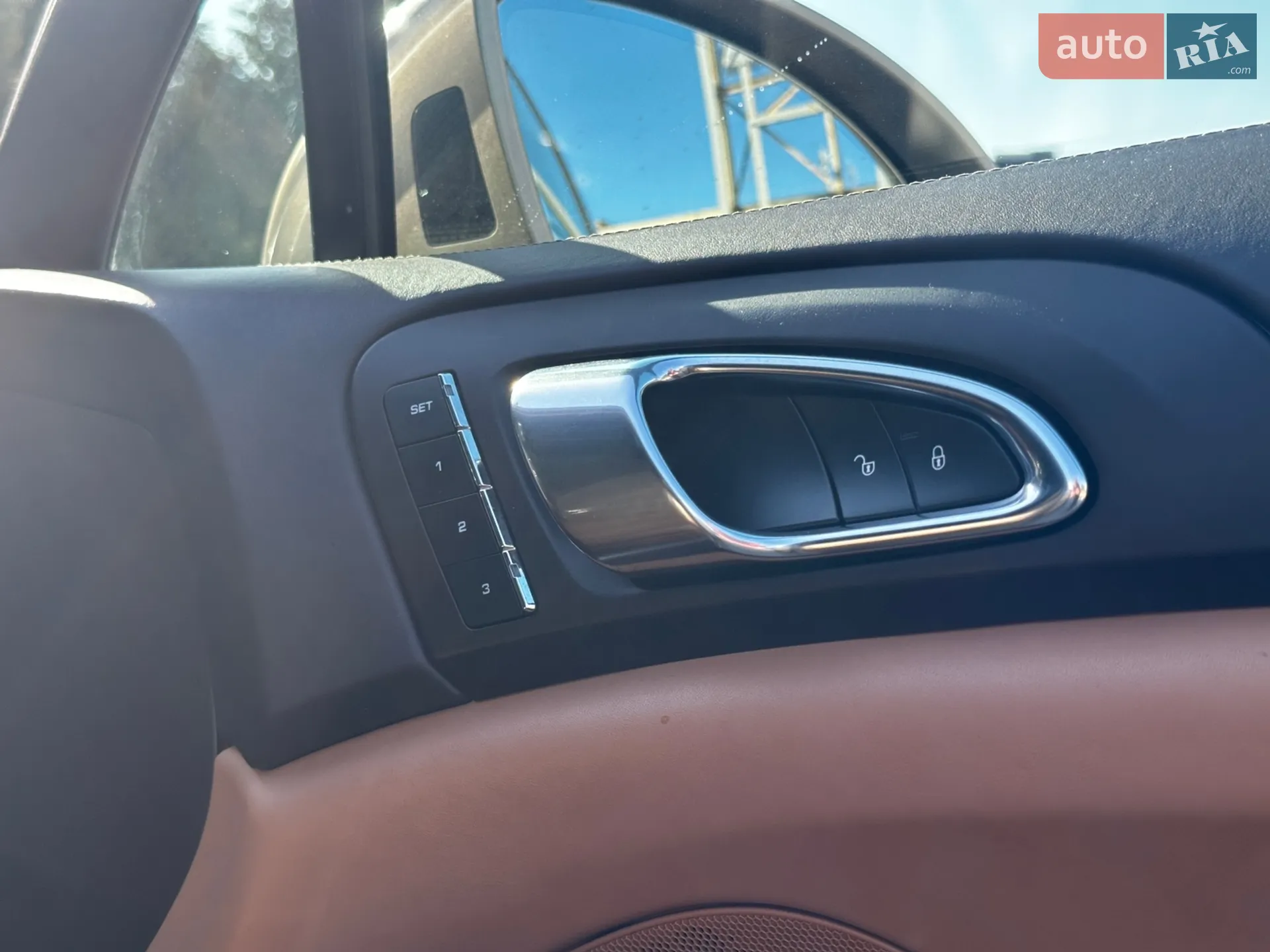 2016 Porsche Cayenne - мініатюра 38