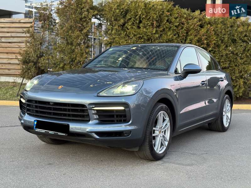 Внедорожник / Кроссовер Porsche Cayenne 2020 в Киеве