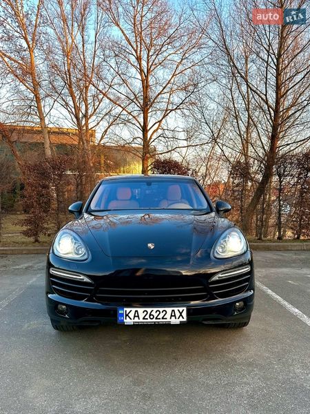 Внедорожник / Кроссовер Porsche Cayenne 2013 в Киеве