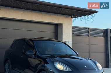 Внедорожник / Кроссовер Porsche Cayenne 2012 в Одессе