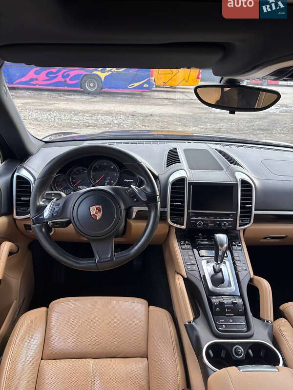 Внедорожник / Кроссовер Porsche Cayenne 2013 в Василькове