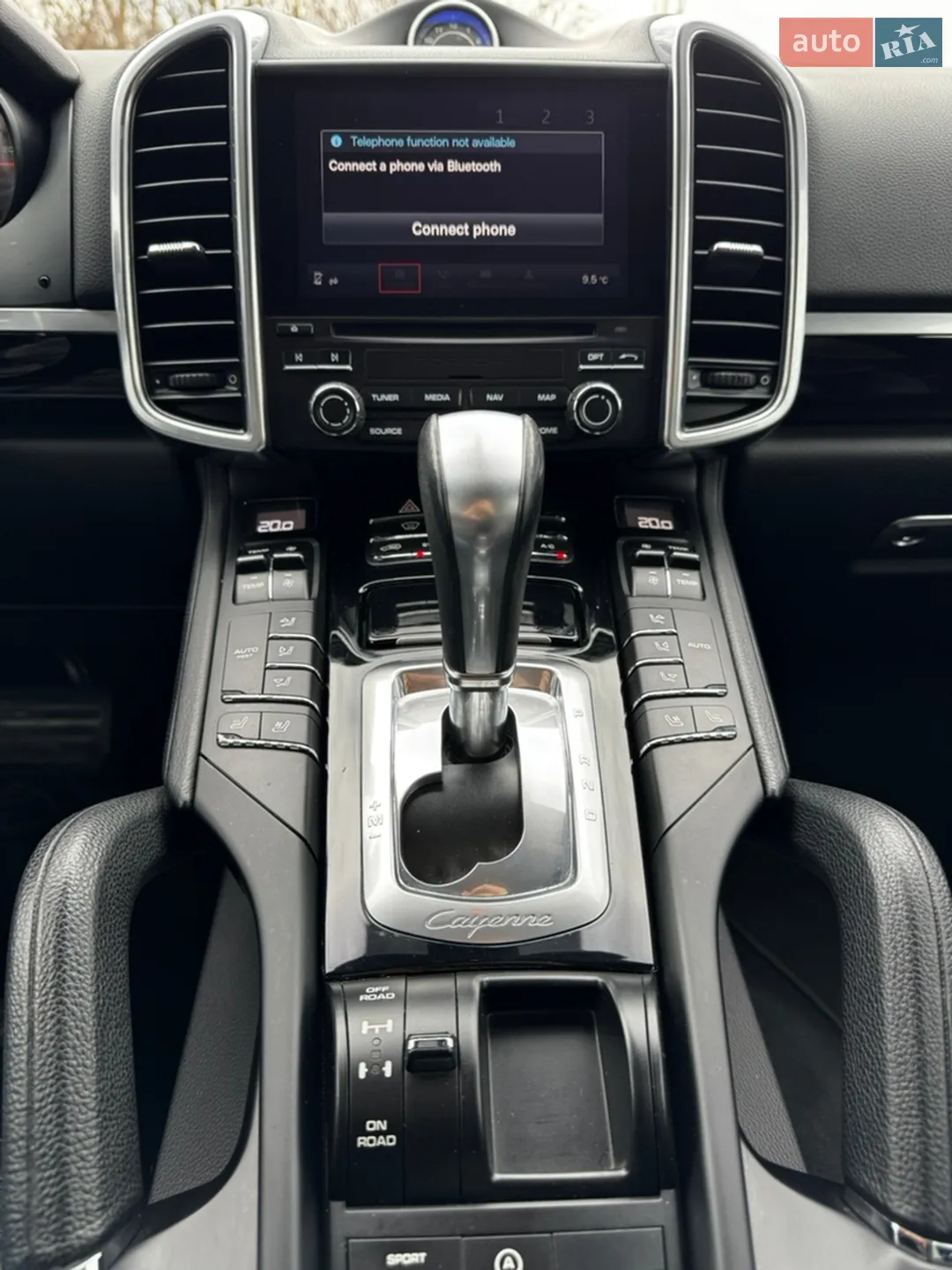 2016 Porsche Cayenne - мініатюра 30
