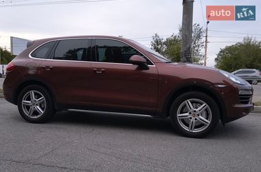 Внедорожник / Кроссовер Porsche Cayenne 2013 в Днепре