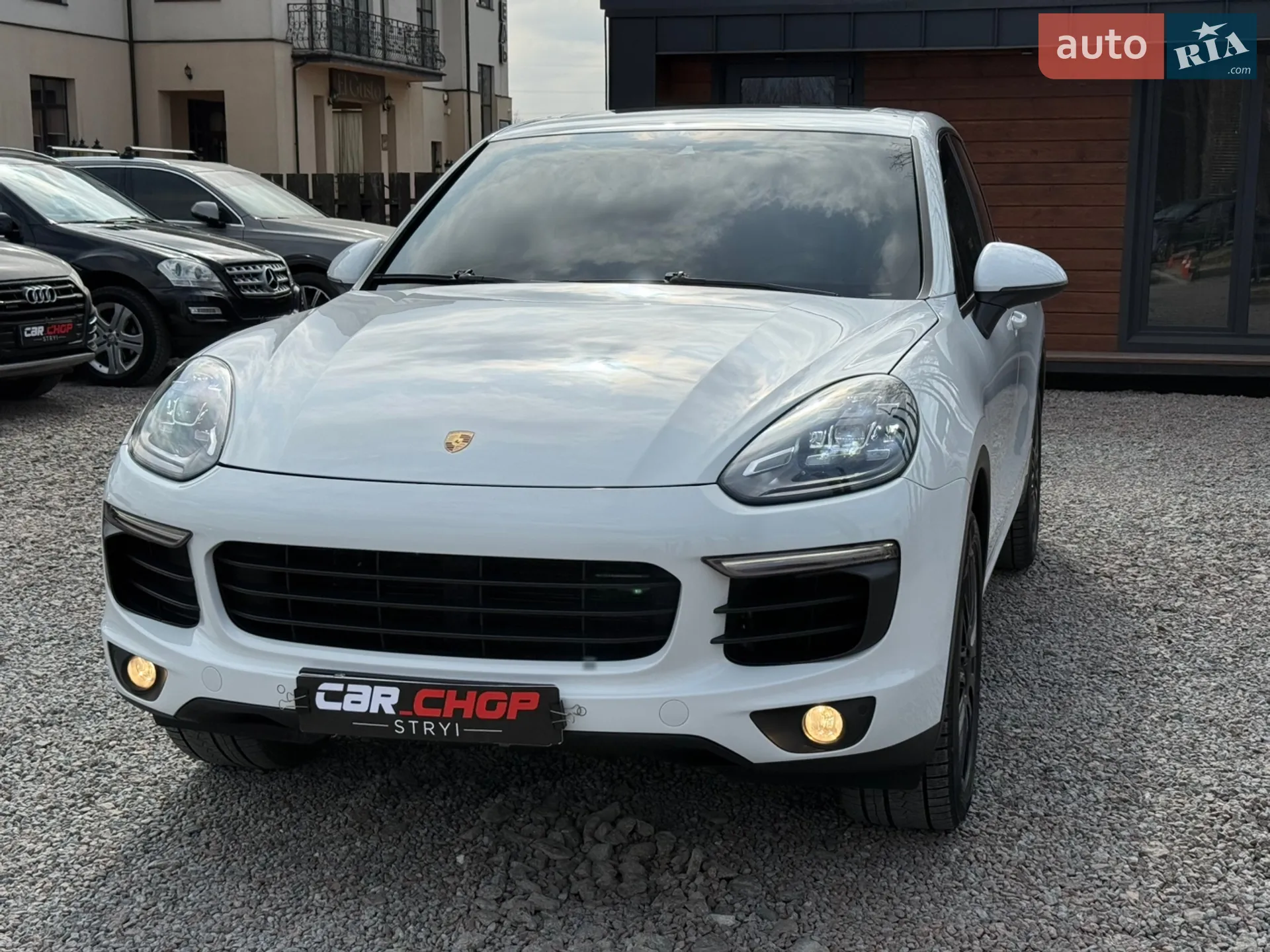 2016 Porsche Cayenne - мініатюра 6