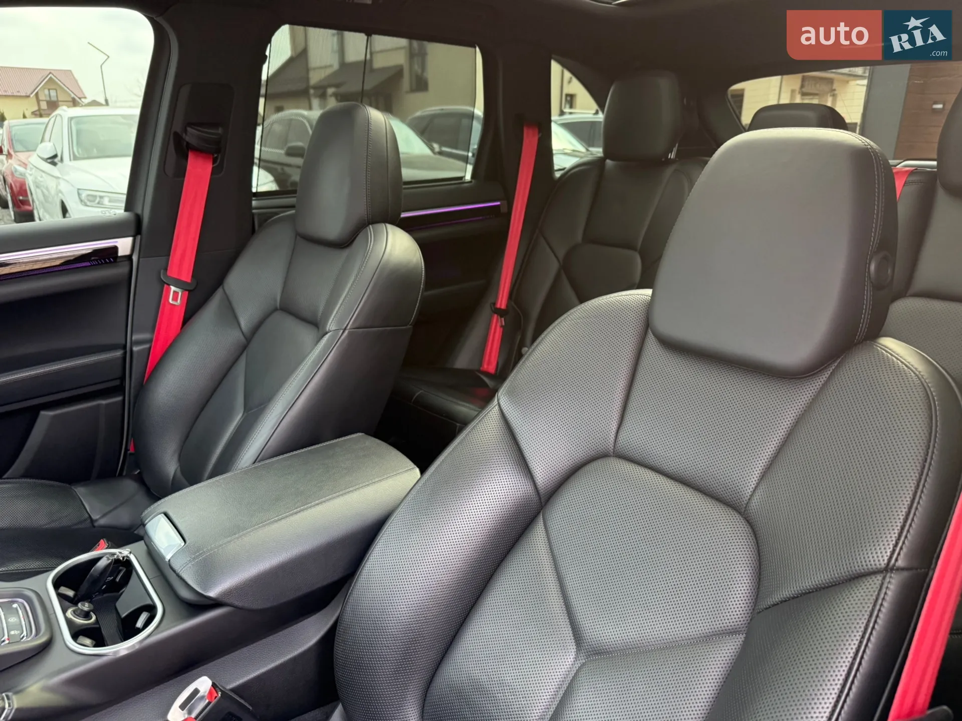 2016 Porsche Cayenne - мініатюра 33