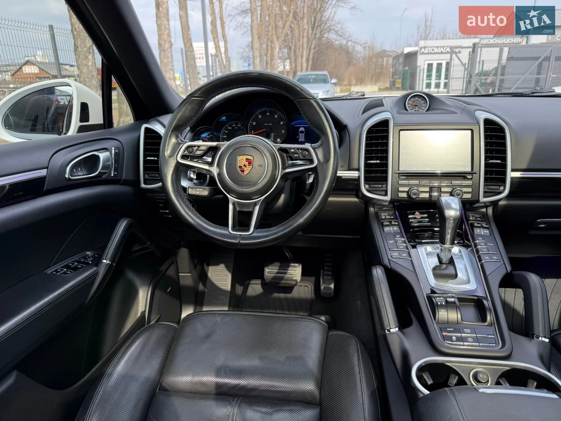 2016 Porsche Cayenne - мініатюра 52