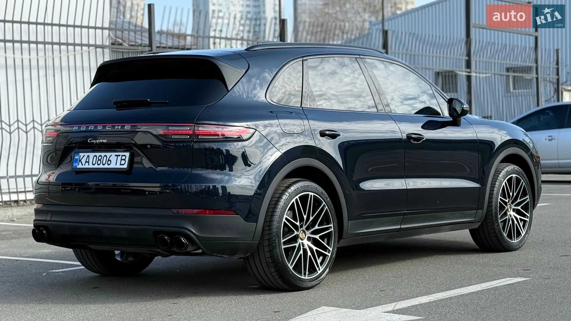 2021 Porsche Cayenne - мініатюра 9