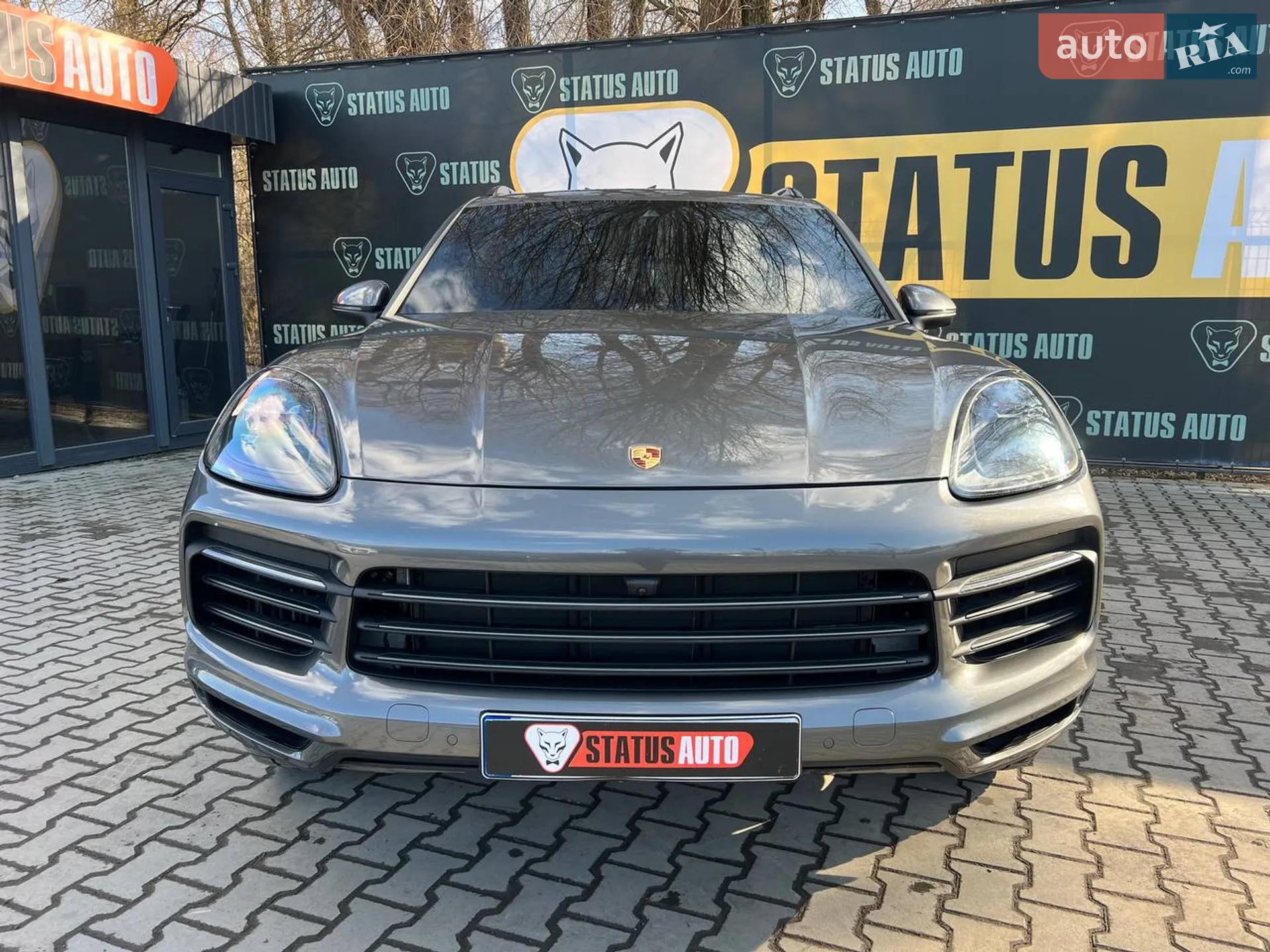 2019 Porsche Cayenne - мініатюра 2