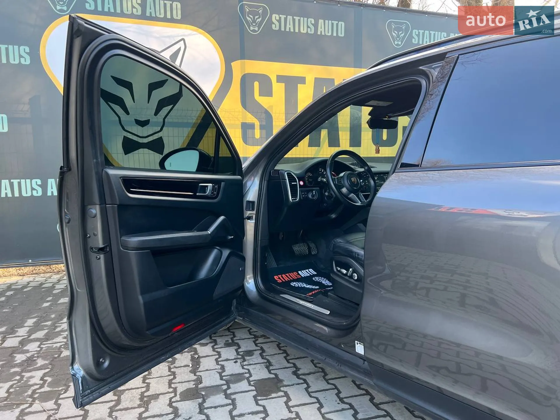 2019 Porsche Cayenne - мініатюра 14