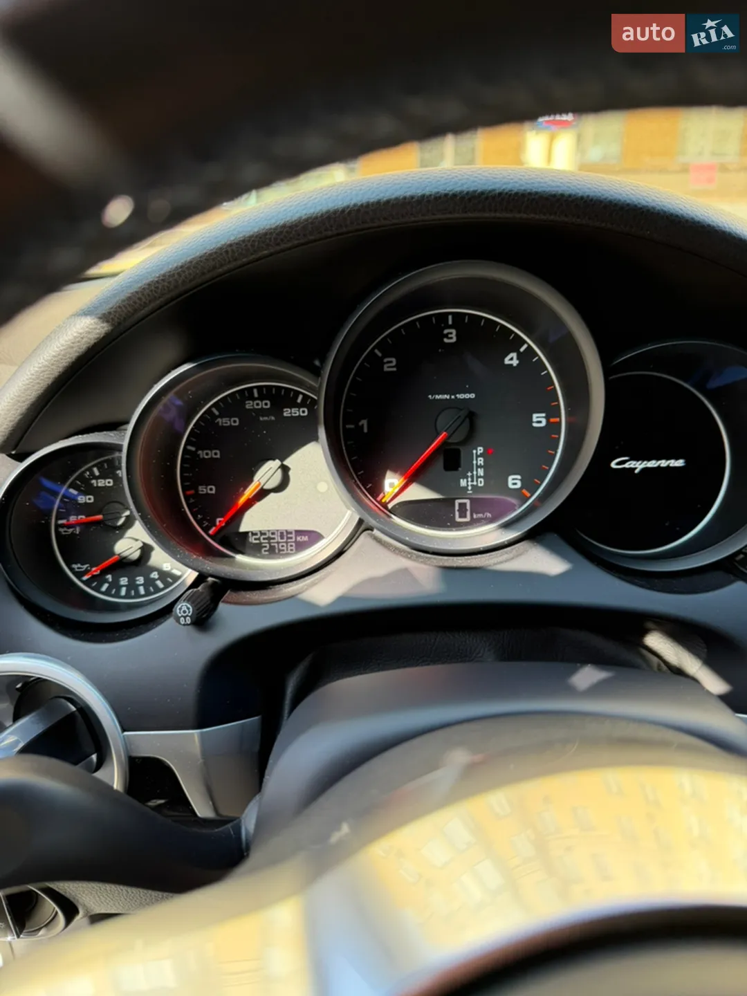2016 Porsche Cayenne - мініатюра 10