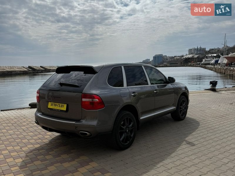 Позашляховик / Кросовер Porsche Cayenne 2009 в Одесі