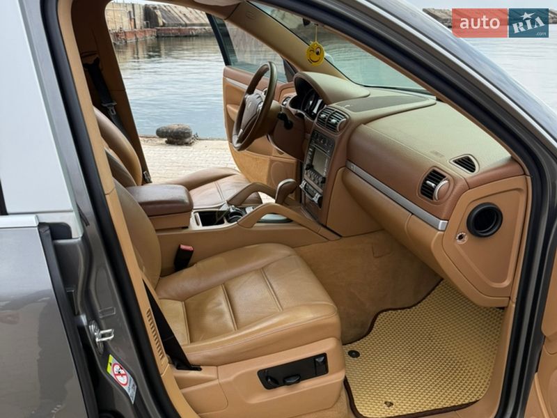 Позашляховик / Кросовер Porsche Cayenne 2009 в Одесі