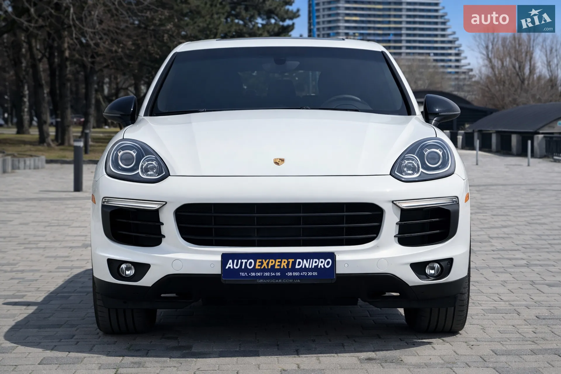 2017 Porsche Cayenne - мініатюра 3