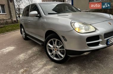 Позашляховик / Кросовер Porsche Cayenne 2004 в Рівному