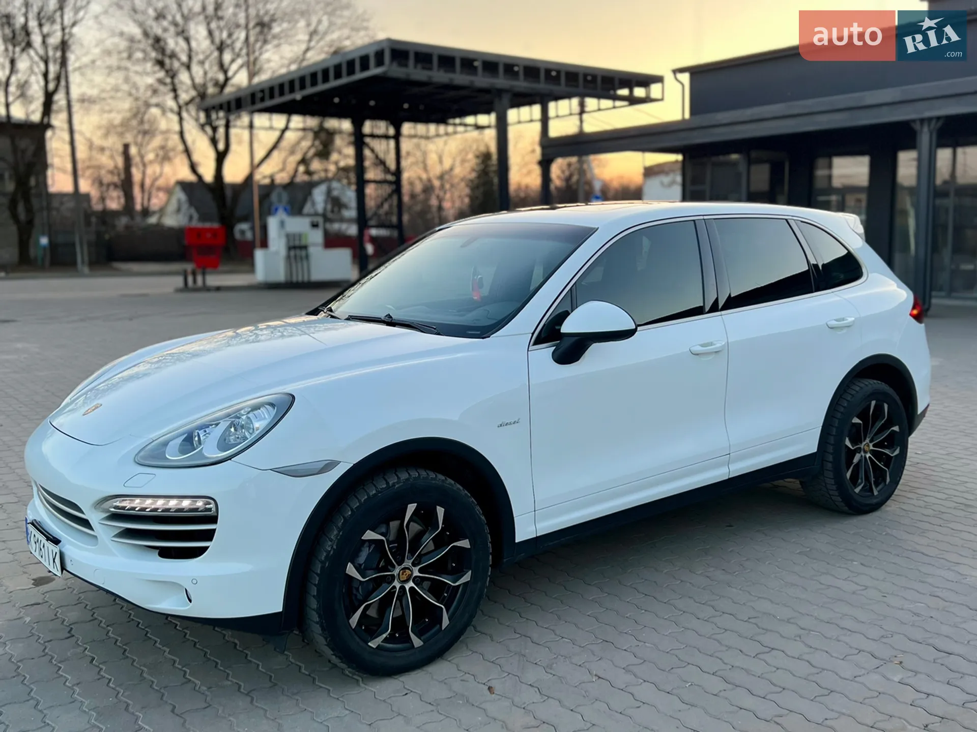 2014 Porsche Cayenne - мініатюра 4