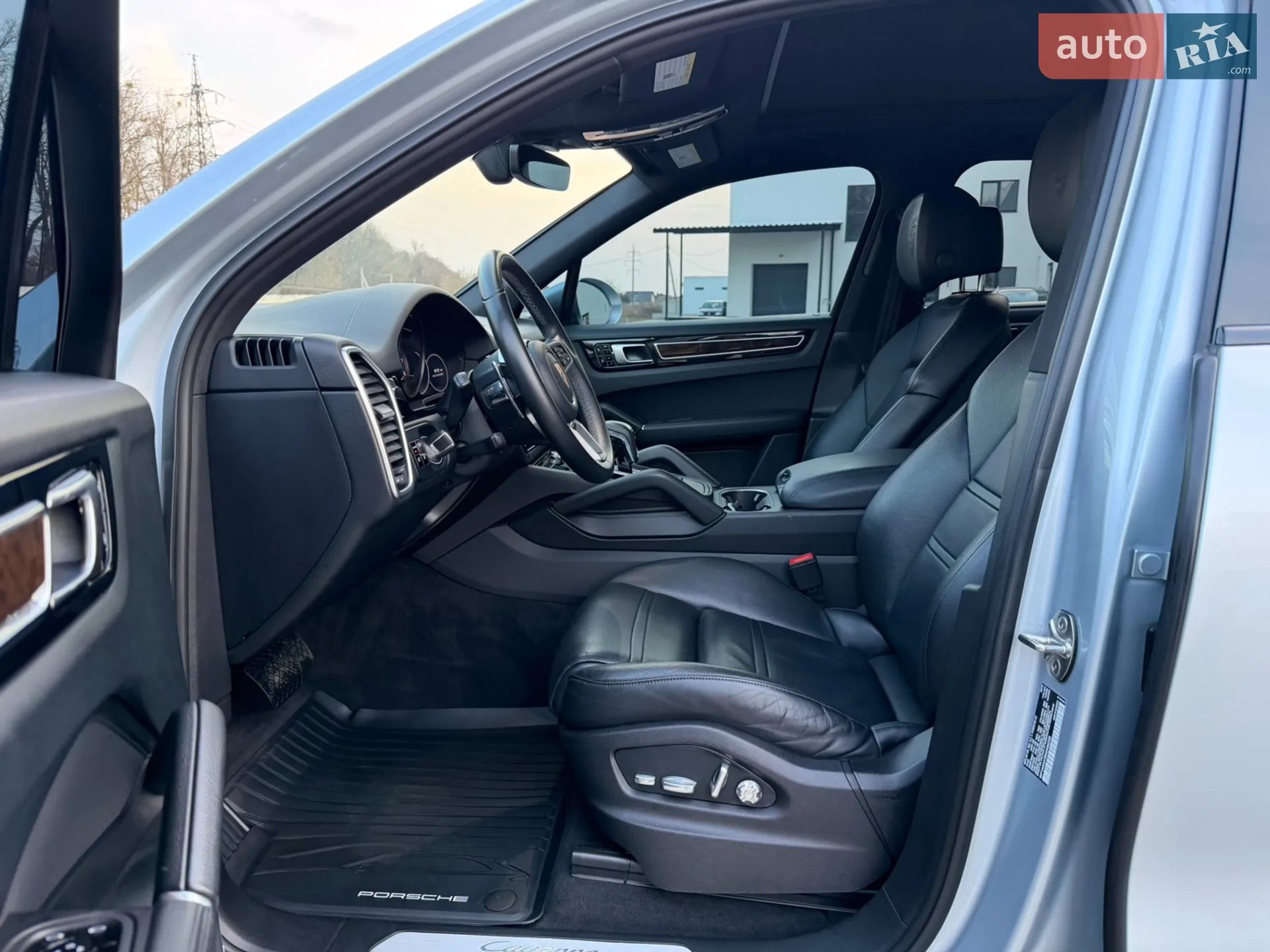 2018 Porsche Cayenne - мініатюра 24