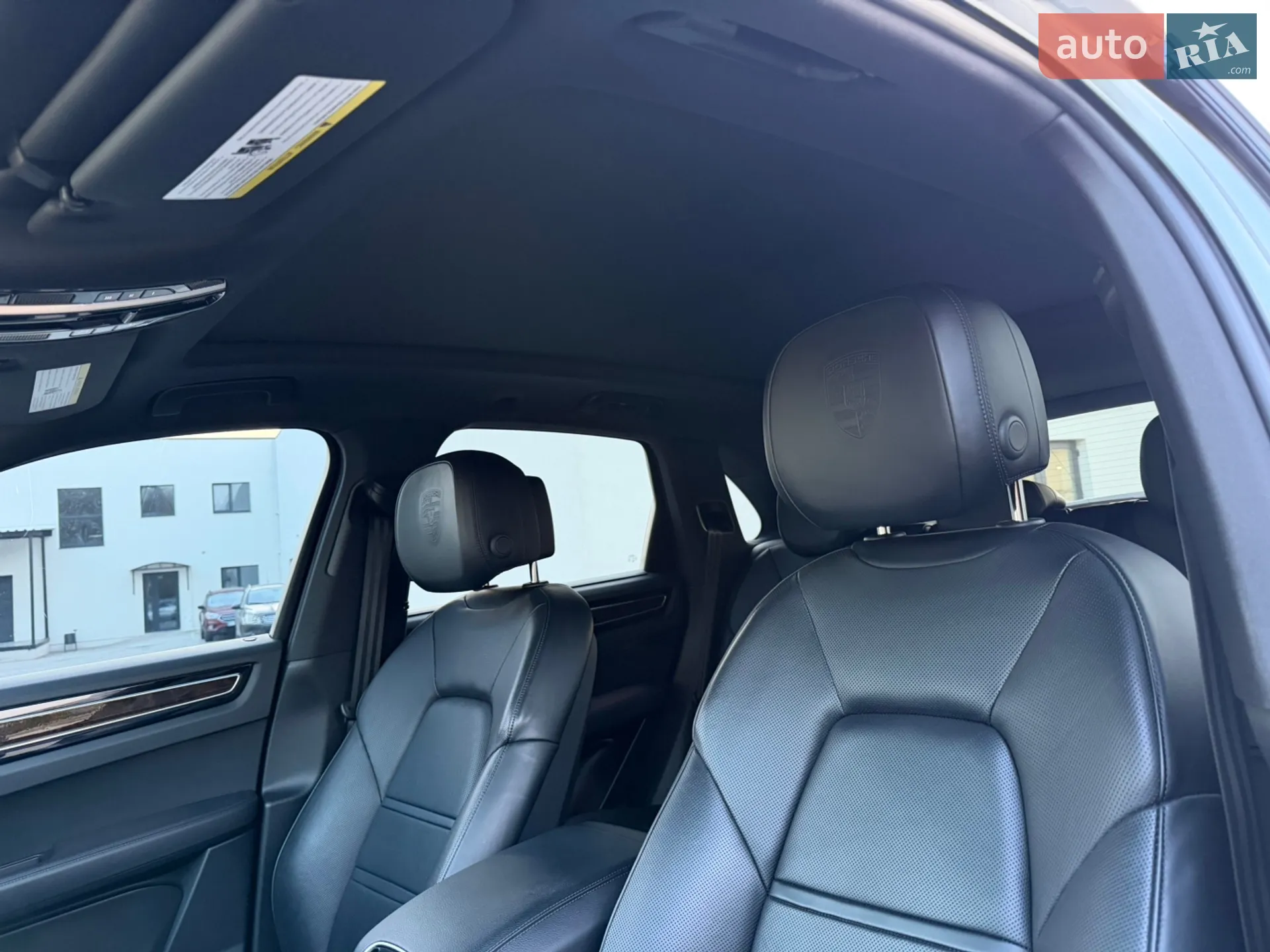 2018 Porsche Cayenne - мініатюра 28