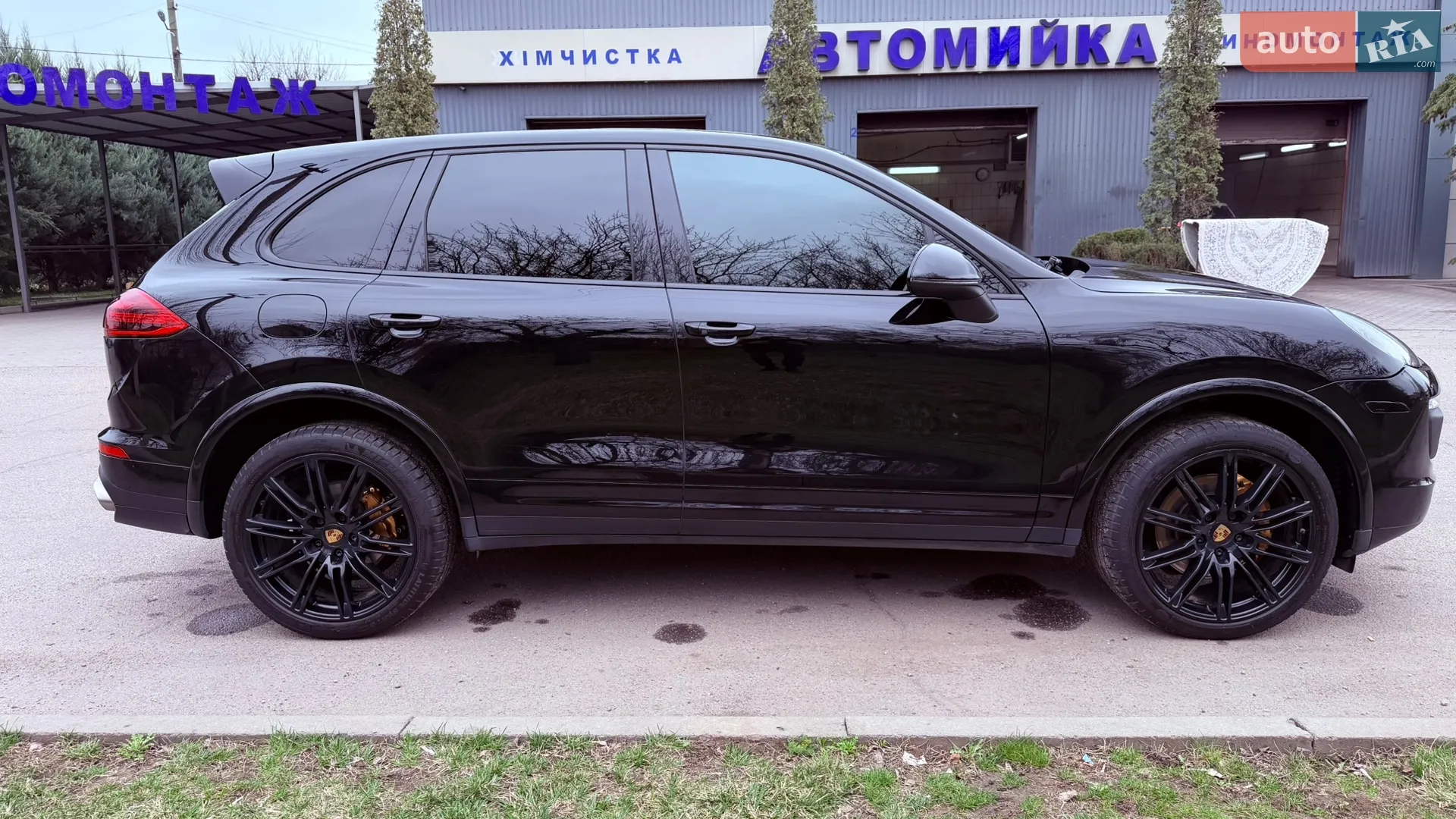 2016 Porsche Cayenne - мініатюра 4