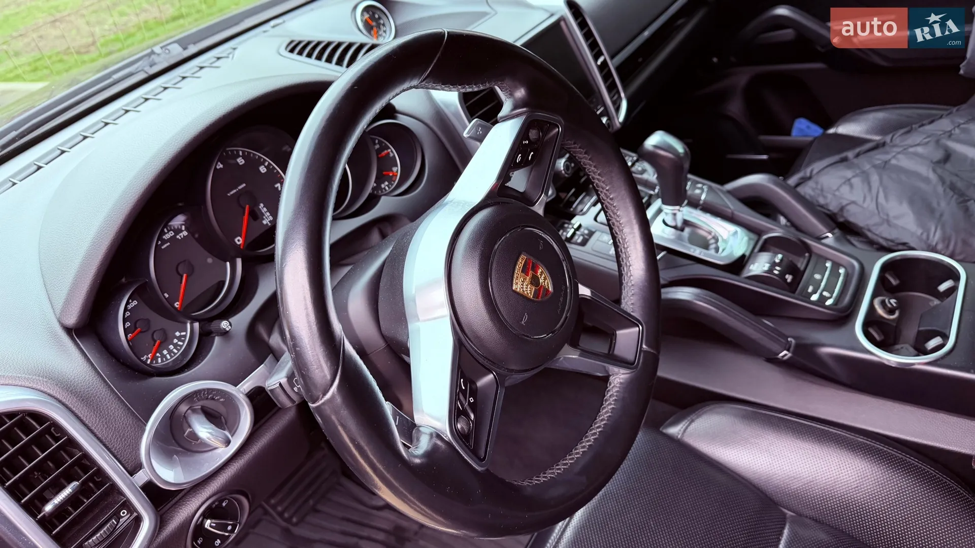 2016 Porsche Cayenne - мініатюра 12