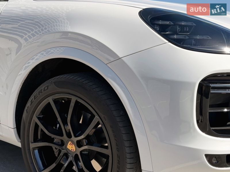 Внедорожник / Кроссовер Porsche Cayenne 2019 в Одессе
