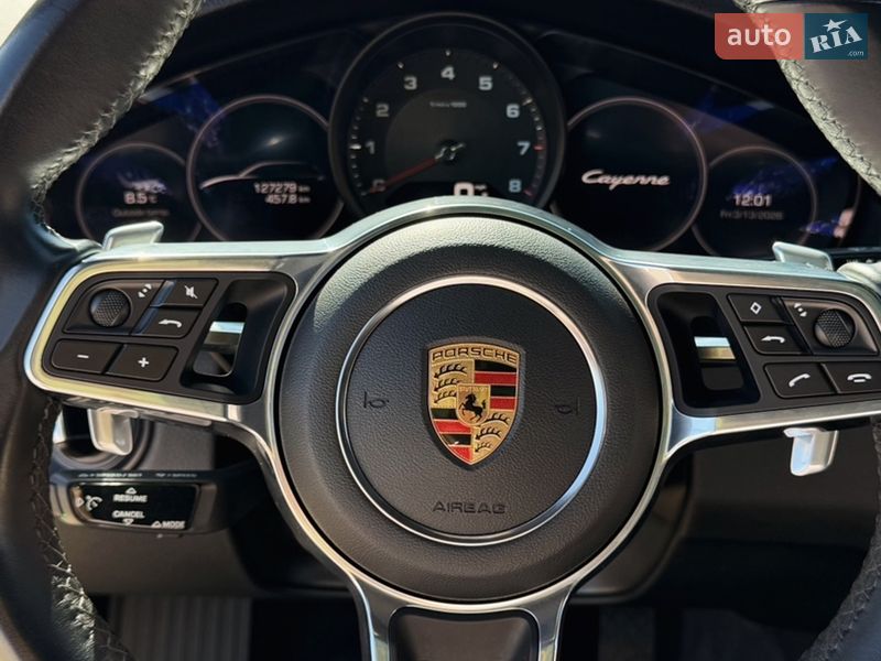 Внедорожник / Кроссовер Porsche Cayenne 2019 в Одессе