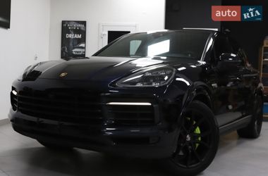 Внедорожник / Кроссовер Porsche Cayenne 2019 в Львове