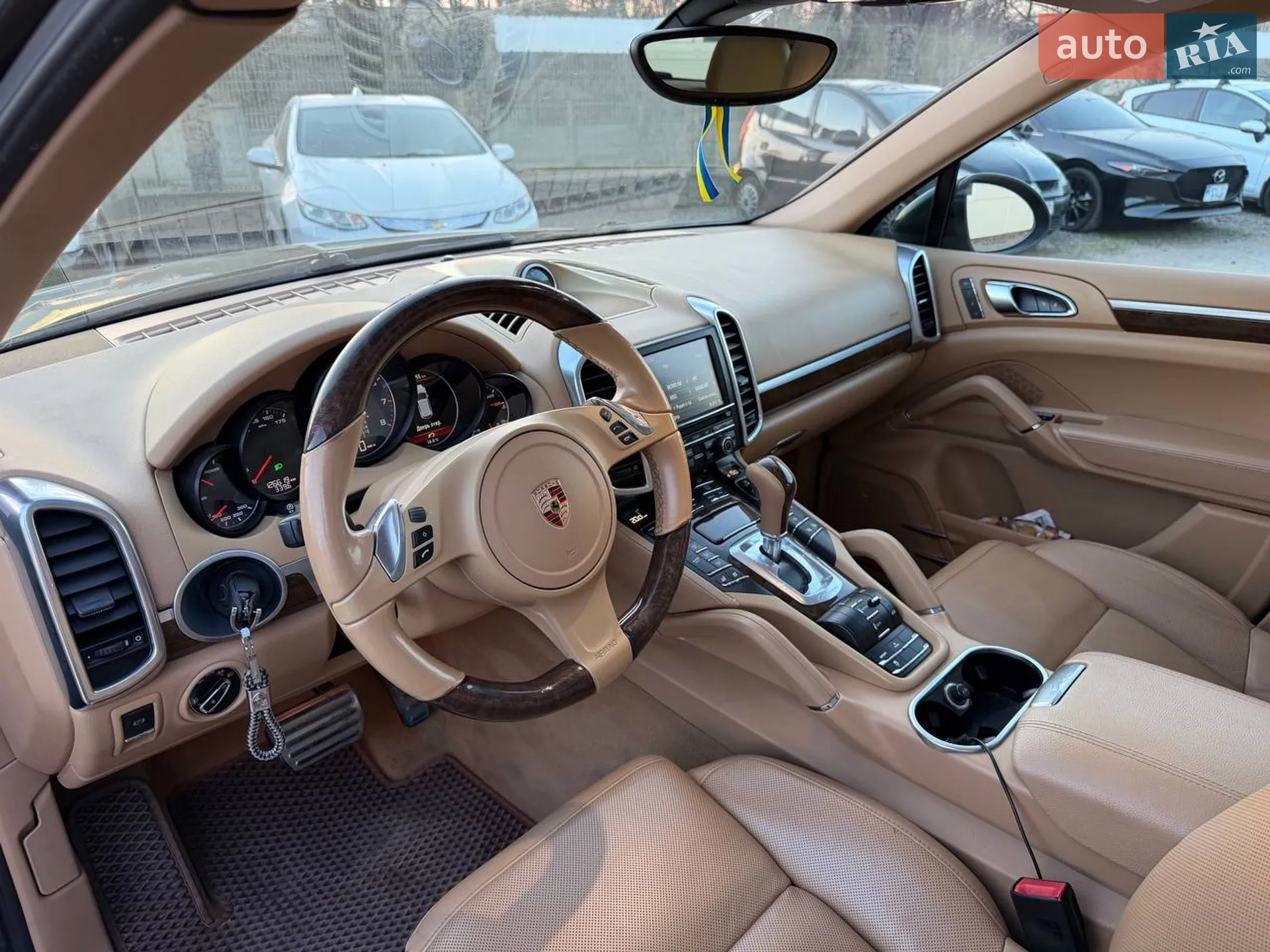2014 Porsche Cayenne - мініатюра 16