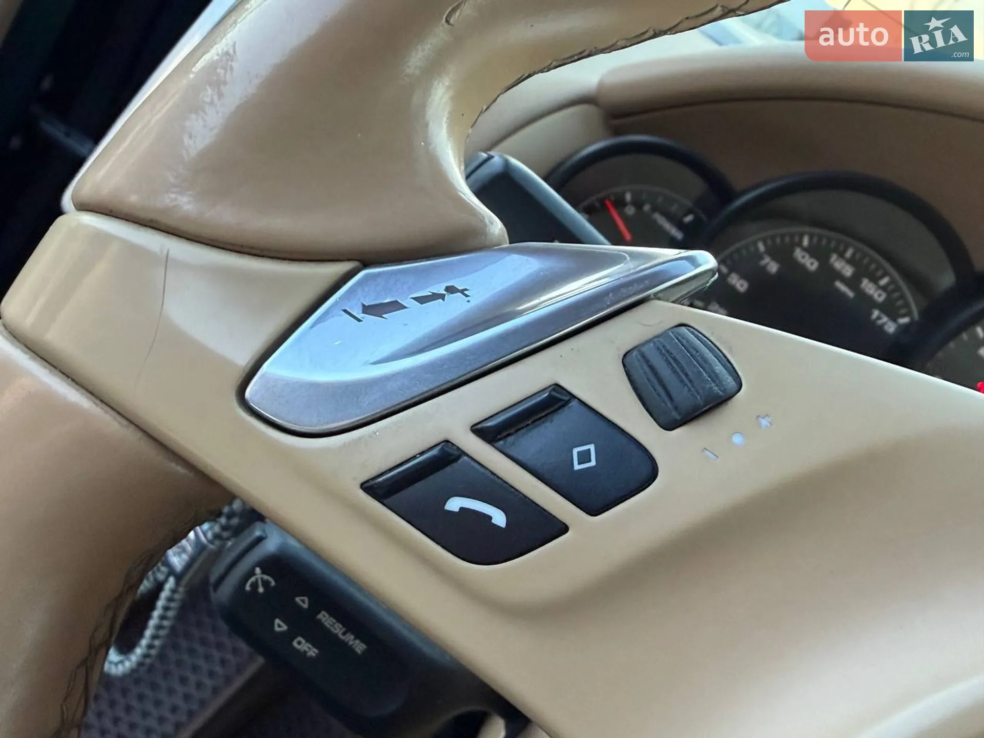 2014 Porsche Cayenne - мініатюра 21