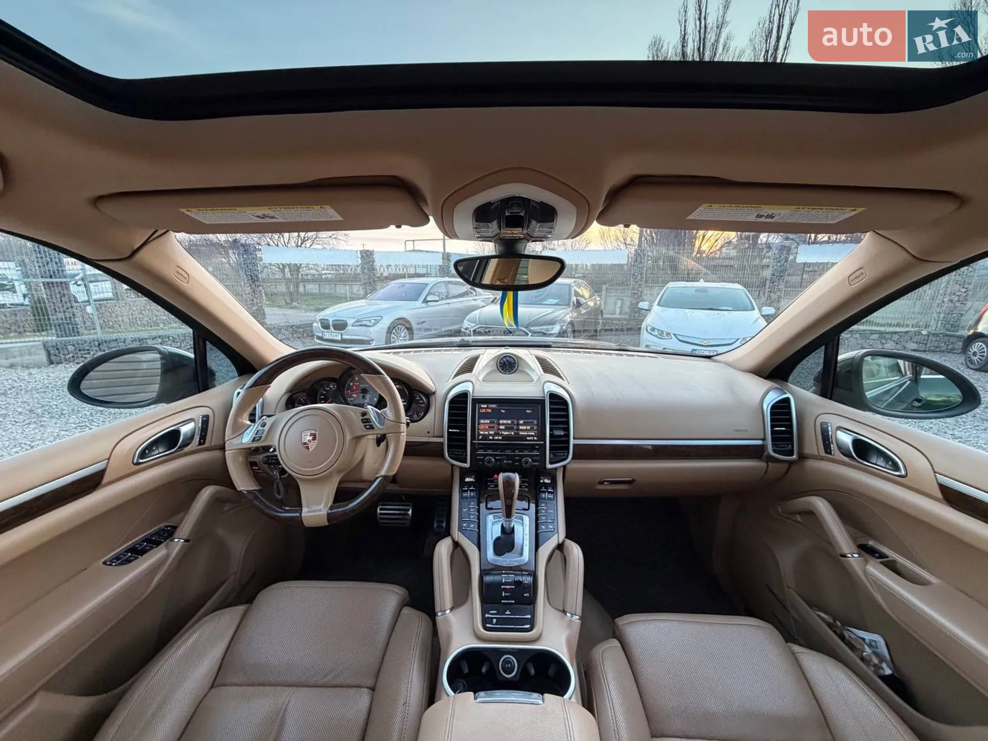 2014 Porsche Cayenne - мініатюра 36