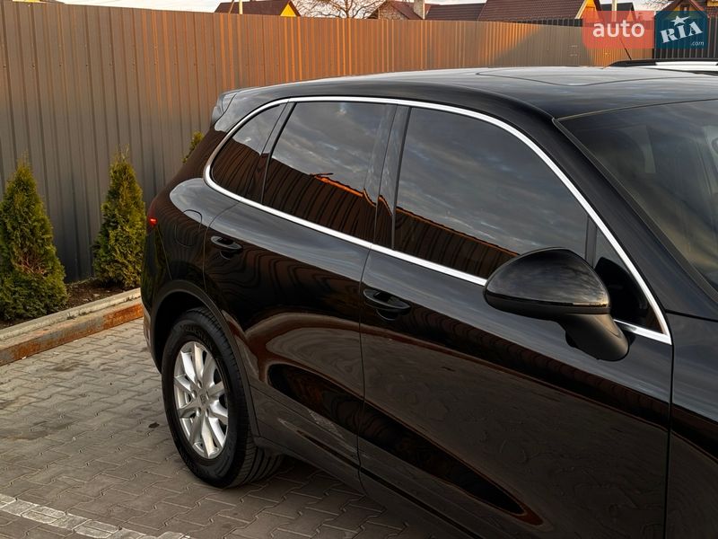 Внедорожник / Кроссовер Porsche Cayenne 2012 в Луцке фото 12 Внедорожник / Кроссовер Porsche Cayenne 2012 в Луцке