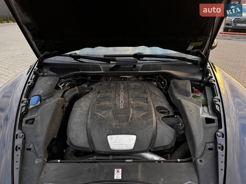 Внедорожник / Кроссовер Porsche Cayenne 2012 в Луцке фото 50 Внедорожник / Кроссовер Porsche Cayenne 2012 в Луцке