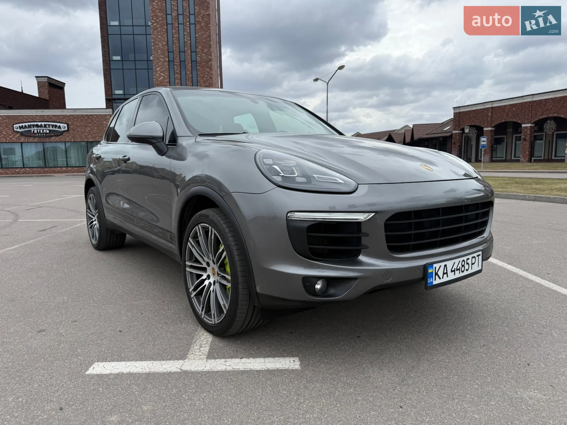 2015 Porsche Cayenne - мініатюра 24