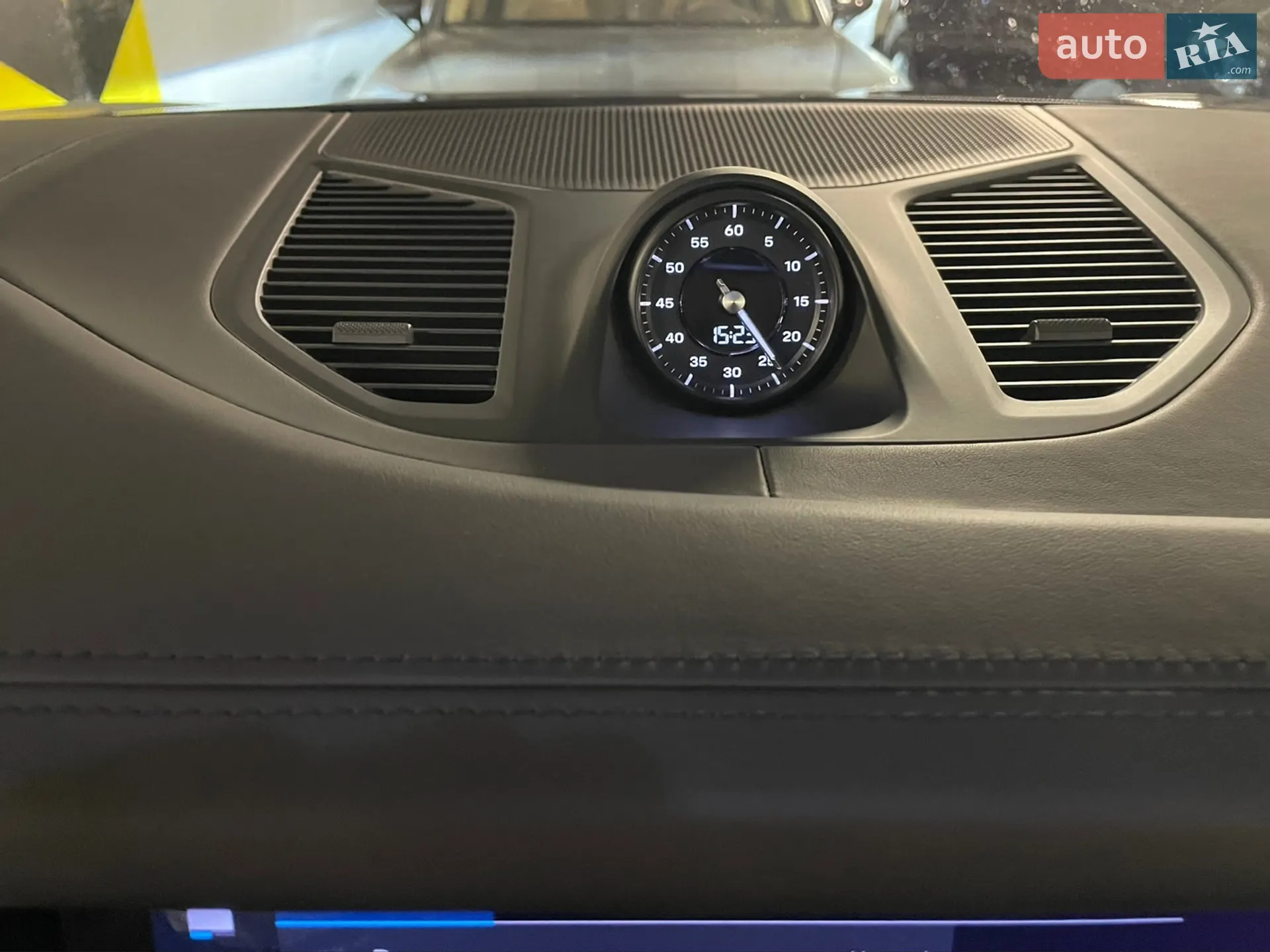 2023 Porsche Cayenne - мініатюра 39