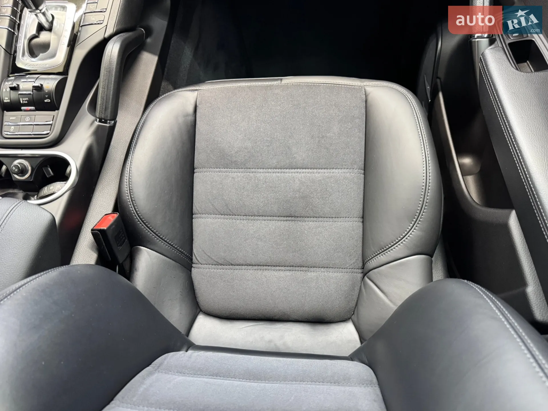 2016 Porsche Cayenne - мініатюра 69