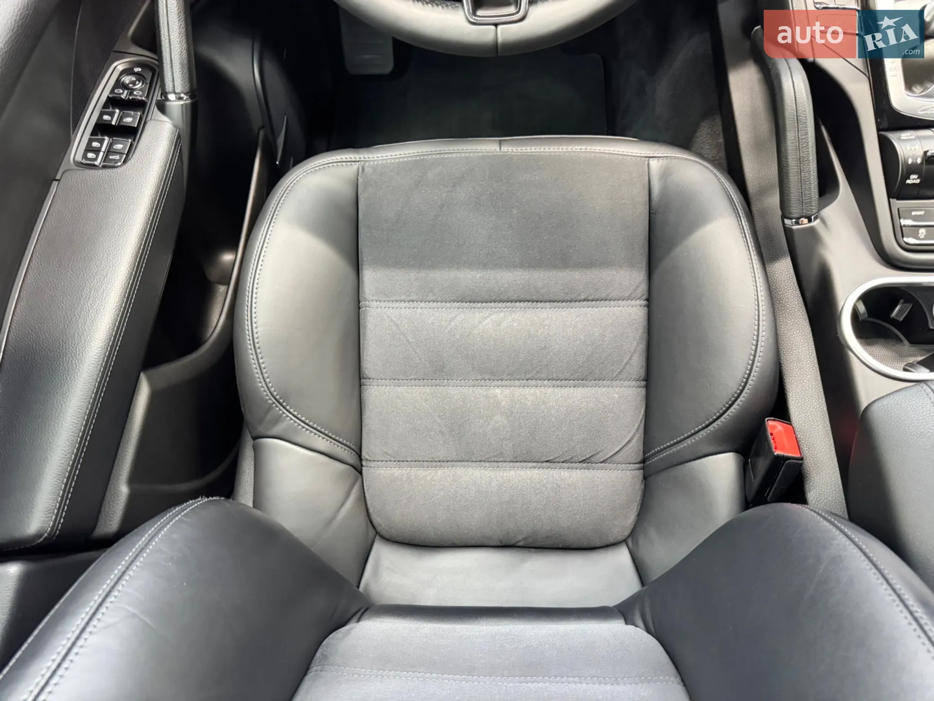 2016 Porsche Cayenne - мініатюра 77