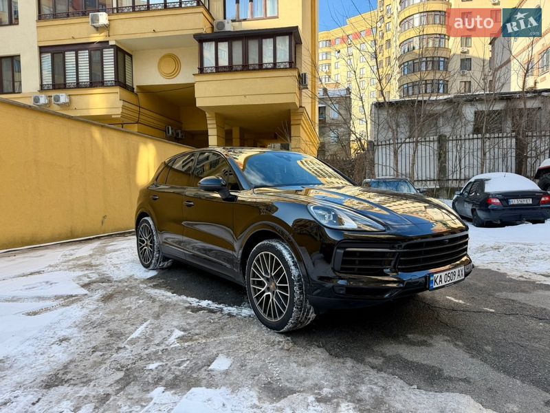Позашляховик / Кросовер Porsche Cayenne 2022 в Києві