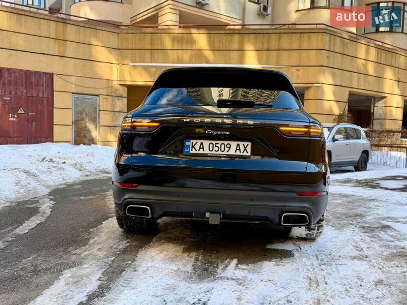 Позашляховик / Кросовер Porsche Cayenne 2022 в Києві