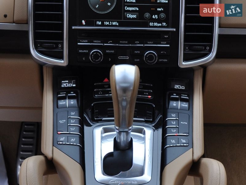 Позашляховик / Кросовер Porsche Cayenne 2012 в Одесі