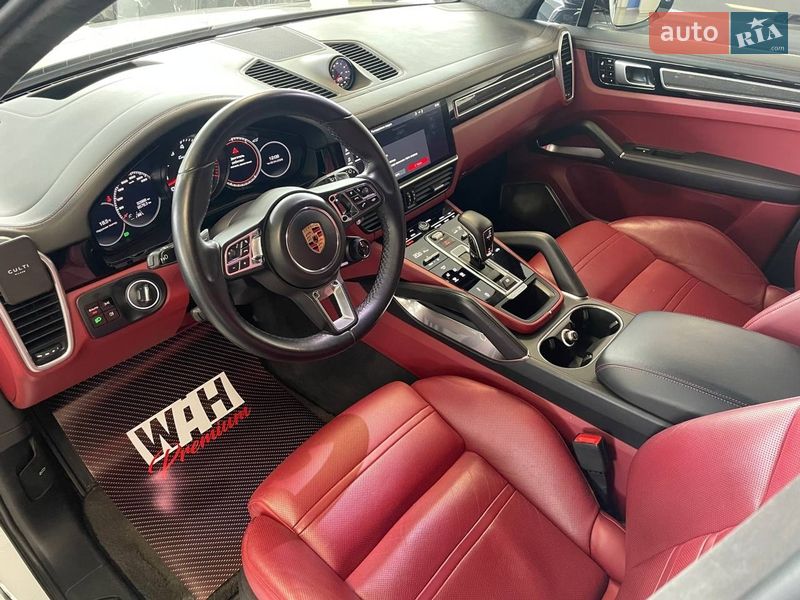Позашляховик / Кросовер Porsche Cayenne 2019 в Києві