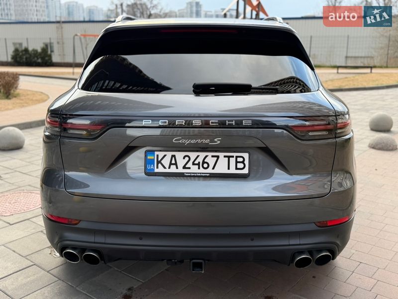 Позашляховик / Кросовер Porsche Cayenne 2020 в Києві