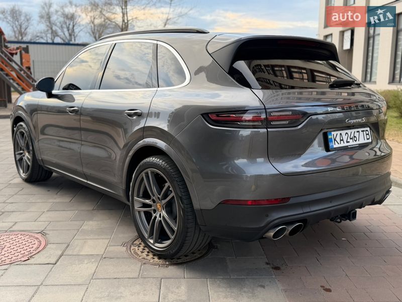 Позашляховик / Кросовер Porsche Cayenne 2020 в Києві