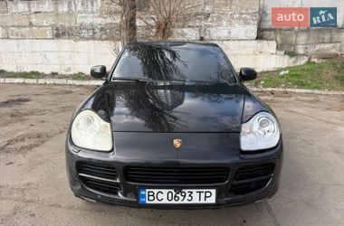 Позашляховик / Кросовер Porsche Cayenne 2004 в Києві