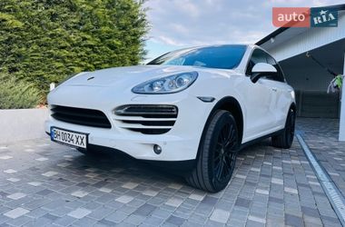 Внедорожник / Кроссовер Porsche Cayenne 2013 в Одессе
